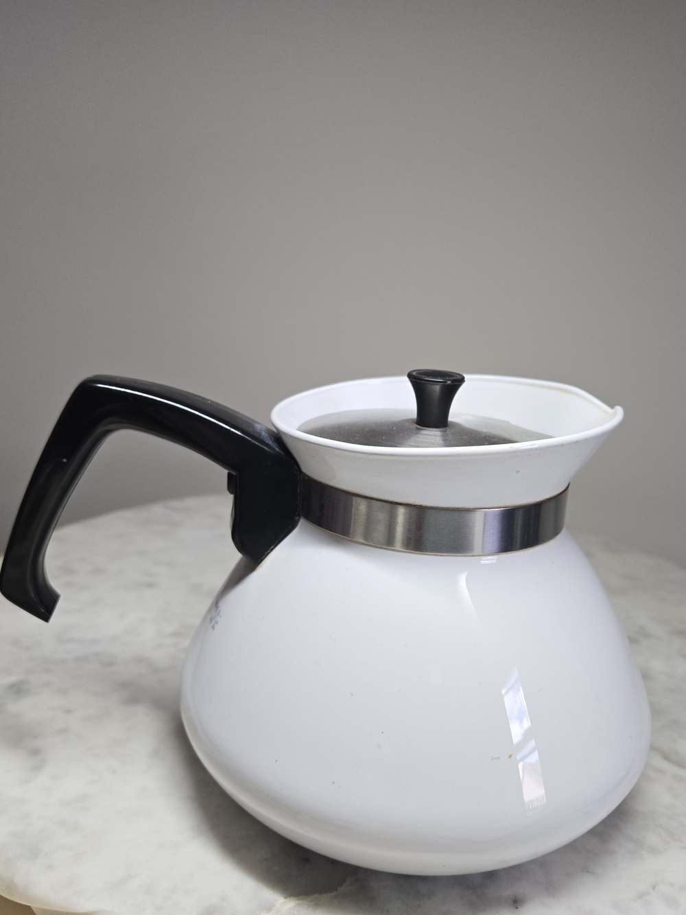 Corningware White Ceramic Coffee Server with Black Handle